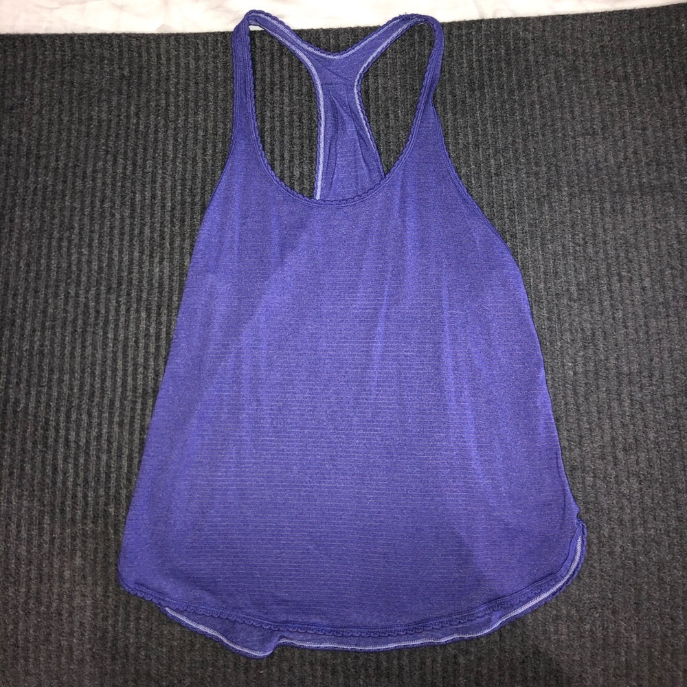 Lululemon purple scalloped tank!